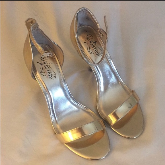 Gold 4" heels ankle strap - Picture 4 of 5